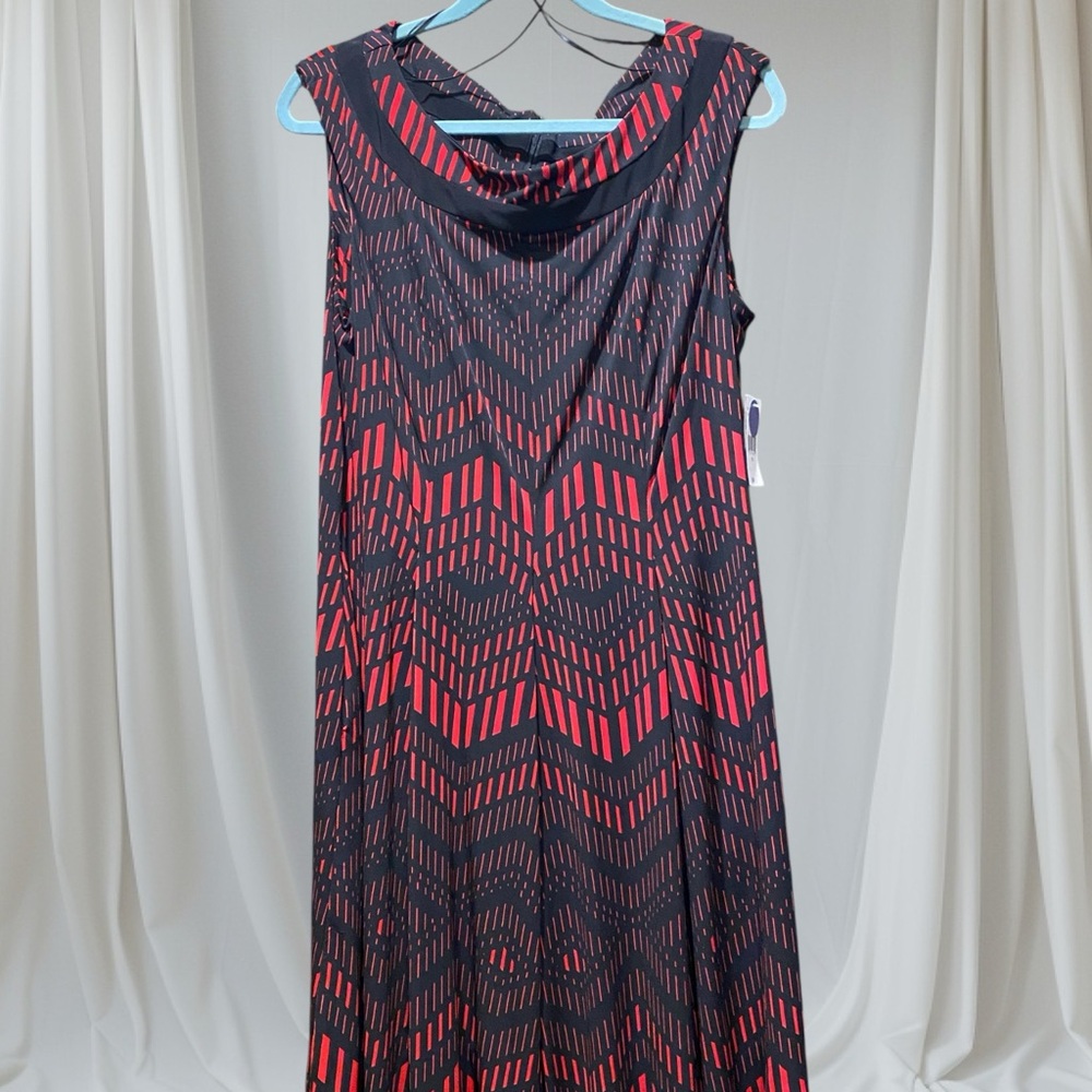 Danny & Nicole Black Dress with Red Stripes - Picture 3 of 13